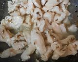 A picture of step 2 of Chicken Tikka puratha roll.