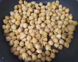 Foto del paso 5 de la receta Crema de verduras con garbanzos y jamón crujientes