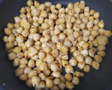 Foto del paso 5 de la receta: Crema de verduras con garbanzos y jamón crujientes