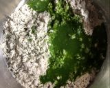 A picture of step 3 of Palak/ Spinach Paratha.