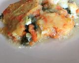 Foto del paso 8 de la receta: Pastel de bacalao, merluza y gambas, con kale y queso feta