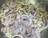 雙菇蔥爆豬的食譜步驟4照片