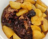A picture of step 4 of Stew pork leg.