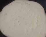 A picture of step 3 of Strawberry cream cheese roll.
