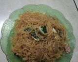 Foto langkah ke 4 dari resep Bihun goreng alakadarnya #BikinRamadanBerkesan #17.