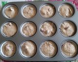 Foto del passaggio 7 della ricetta Muffin con farina integrale yogurt e ciliegie