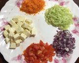 A picture of step 1 of Vegetable Sandwich.