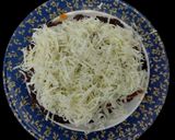 A picture of step 2 of LEFTOVER MAC & CHEESE PIZZA.