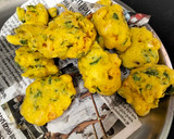 पालक स्वीट कॉर्न के पकौड़े रेसिपी चरण 5 फोटो