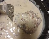 A picture of step 7 of Pork chops with mushroom gravy.