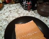 Foto del paso 1 de la receta: Salmón con salsa de alcaparra, limón y eneldo! Excelente para Semana Santa!