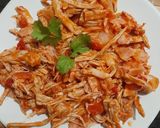 Foto del paso 3 de la receta: Pierna desebrada con tocino, entomatada🍅