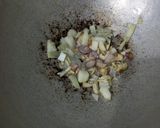 Foto langkah ke 2 dari resep Tumis Taoge dan Baby Corn.