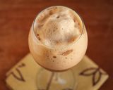 Foto del passaggio 3 della ricetta Coppa fredda cioccolato bianco/caffè con spuma di mandorla/caffè