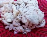 รูปขั้นตอนการทำที่ 1 ของ หนังไก่ทอดสามรส