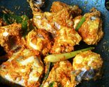 Foto langkah ke 3 dari resep Ayam woku kemangi.