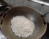 A picture of step 4 of Namkeen sabudana.