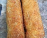 Foto langkah ke 5 dari resep Roti Gulung Sosis Keju.
