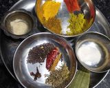 A picture of step 3 of Vegetable Dalia khichdi.