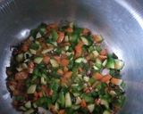 A picture of step 3 of Carrot chapati served with yellow beans.