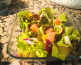 Foto del paso 3 de la receta: Ensalada de pomelo rosado y cebolla morada
