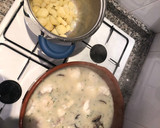 Foto del paso 7 de la receta: Rape en salsa verde de espárragos con almejas