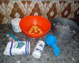 A picture of step 1 of Sponge Cake.