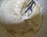 Foto langkah ke 2 dari resep Kue sagu keju (ekonomis).