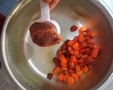 Foto langkah ke 1 dari resep Jamu kunyit asam praktis.