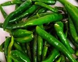 A picture of step 1 of Green Chilli pickle.