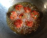 A picture of step 2 of Manchurian gravy.