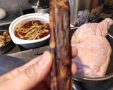 A picture of step 1 of Steam Chicken Thigh.