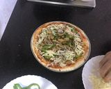 A picture of step 12 of Without Oven Chicken Tikka cheese Pizza 🤗.