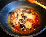 Foto del paso 5 de la receta: Lomo de cerdo al sal con salsa de frutos secos para la Navidad