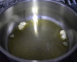 Foto del paso 1 de la receta Merluza pochada con verduras