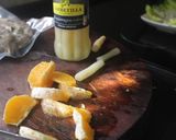 Foto del paso 1 de la receta: Hojas de lechuga con naranja y espárragos