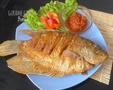 Foto langkah ke 2 dari resep Gurame Goreng Kuning Garing.