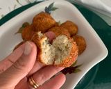 Foto del passaggio 4 della ricetta Polpette di ricotta