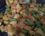 Foto langkah ke 7 dari resep Sambal Goreng Kentang Buncis.