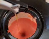 A picture of step 3 of Salmorejo Cordobés.