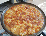 Foto del paso 4 de la receta: Paella de costillas de cerdo y coliflor