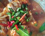 Foto langkah ke 3 dari resep Ayam masak asam belimbing wuluh.