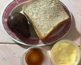 Foto langkah ke 1 dari resep Roti gandum with alpukat.