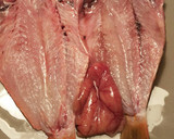 Foto del paso 3 de la receta: Salmonetes a los tres vuelcos