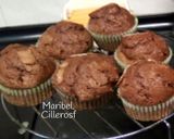 Foto del paso 4 de la receta Magdalenas de nata y magdalenas de nata y chocolate