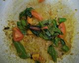 A picture of step 3 of Gujjus lauki sabzi.