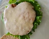 Foto del paso 9 de la receta: Hamburguesa de cerdo como si fuera un bocadillo cubano