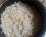 A picture of step 3 of Stimulating kids rice.
