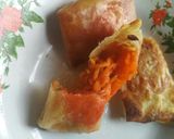 Foto langkah ke 5 dari resep Martabak Mie pedas.