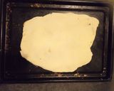 A picture of step 4 of Home pizza.